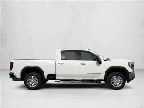 2024 GMC Sierra 2500 SLT