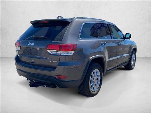 Granite Crystal Metallic Clearcoat 2021 Jeep Grand Cherokee Laredo