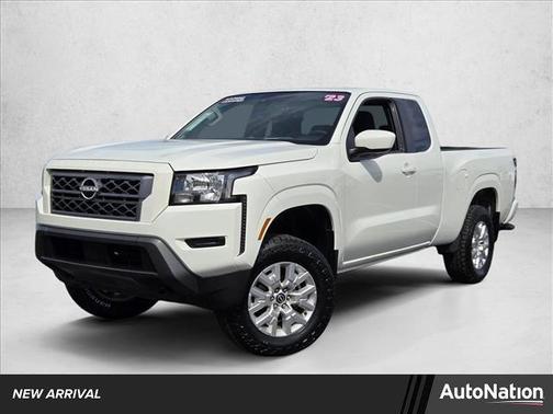 2023 Nissan Frontier SV