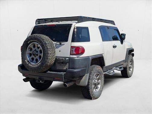 2011 Toyota FJ Cruiser Base