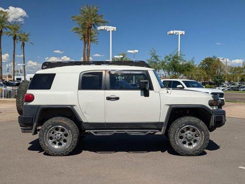 2011 Toyota FJ Cruiser Base