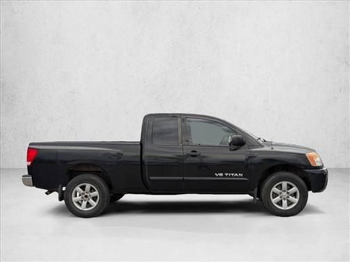 2012 Nissan Titan SV