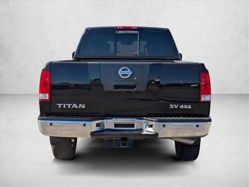 2012 Nissan Titan SV