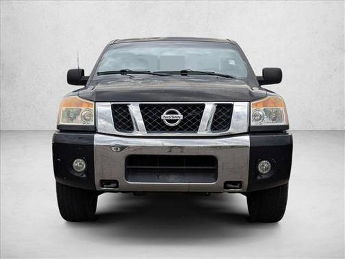 2012 Nissan Titan SV