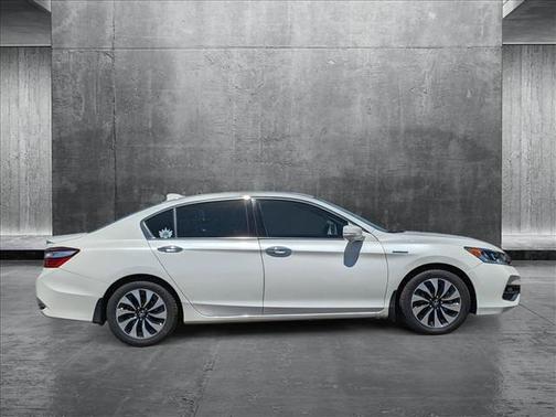 2017 Honda Accord Hybrid EX-L