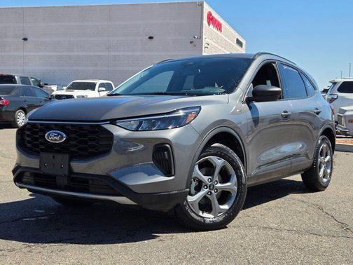 Carbonized Gray Metallic 2025 Ford Escape ST-Line