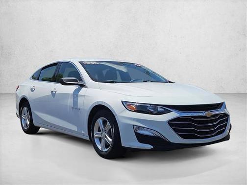 Summit White 2024 Chevrolet Malibu 1LS