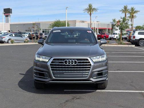 White 2019 Audi Q7 55 Premium Plus