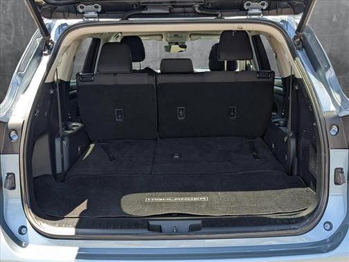 2023 Toyota Highlander Hybrid LE