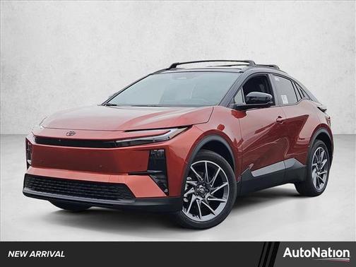 Tandoori w/Midnight Black Metallic Roof 2026 Toyota C-HR XSE