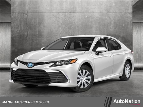 2024 Toyota Camry Hybrid XLE