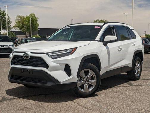 2024 Toyota RAV4 XLE