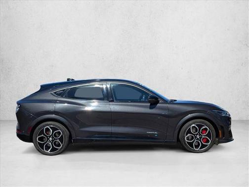 2022 Ford Mustang Mach-E GT