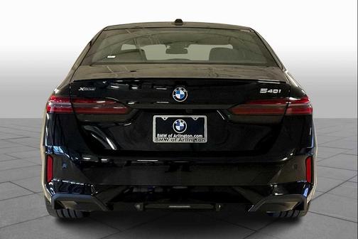 2026 BMW 540 i xDrive
