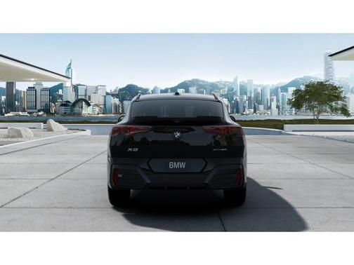 2025 BMW X2 xDrive28i