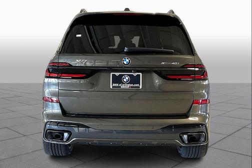 2026 BMW X7 xDrive40i