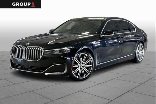 2022 BMW 740 i