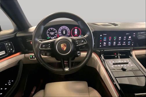 Jet Black Metallic 2024 Porsche Panamera 4