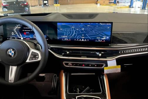 2026 BMW X6 xDrive40i