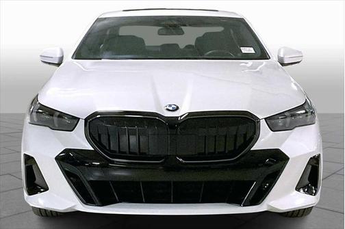 2024 BMW 530 i