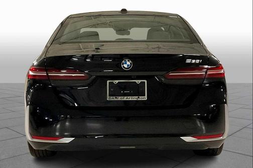 2025 BMW 530 i