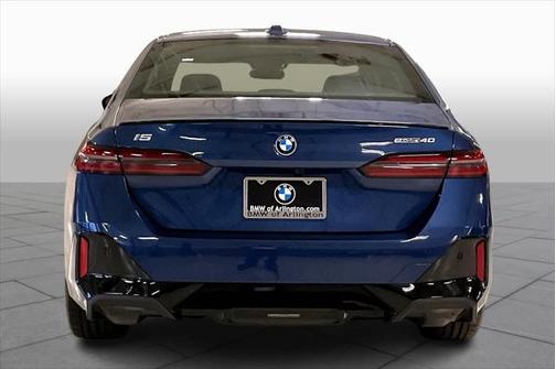 2024 BMW i5 eDrive40