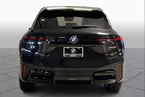 2026 BMW iX xDrive60