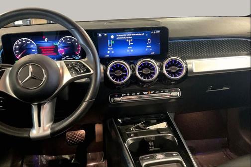 Polar White 2024 Mercedes-Benz GLB 250 Base