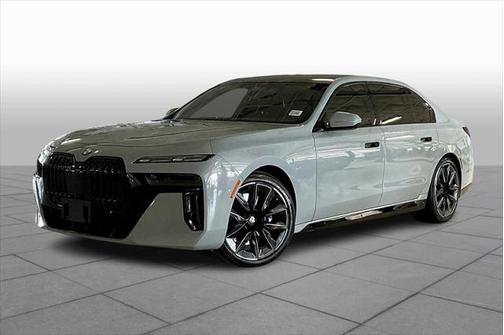 2024 BMW 740 i
