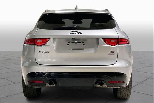 2017 Jaguar F-PACE S