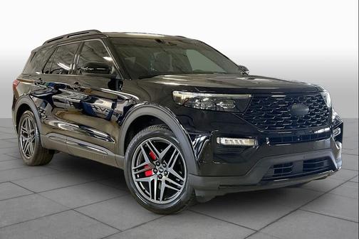 Agate Black Metallic 2024 Ford Explorer ST-Line