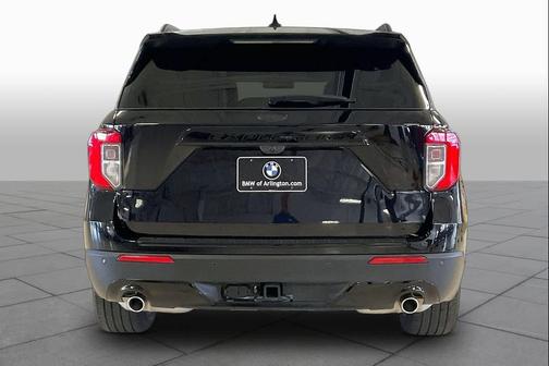 Agate Black Metallic 2024 Ford Explorer ST-Line