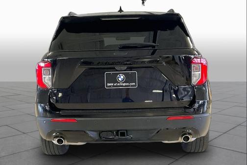 Agate Black Metallic 2024 Ford Explorer ST-Line