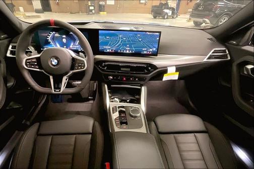 2026 BMW M240 i xDrive