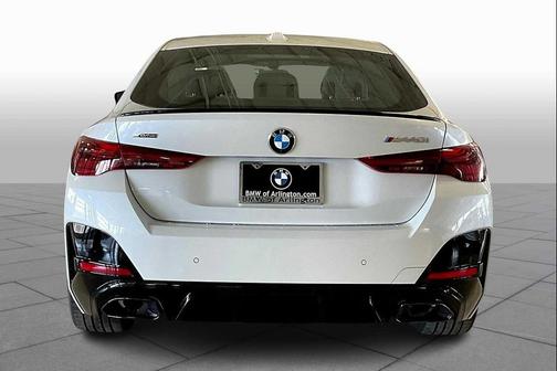 2025 BMW M440 i xDrive