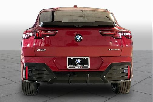 Vegas Red Metallic 2026 BMW X2 xDrive28i