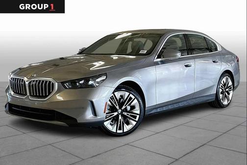 Oxide Grey Metallic 2026 BMW 530 530i