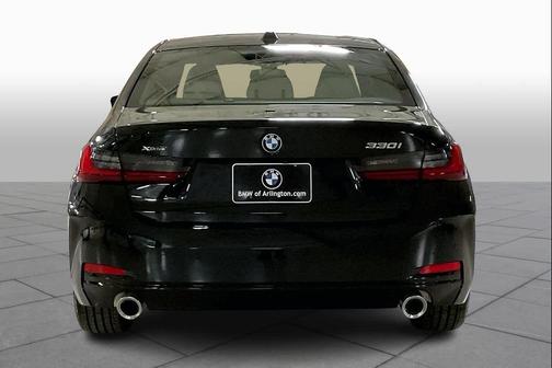 2025 BMW 330 i xDrive