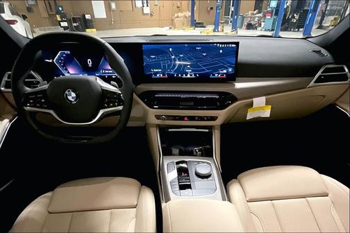 2025 BMW 330 i xDrive