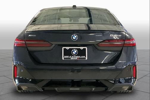 Dark Graphite Metallic 2026 BMW 550e xDrive