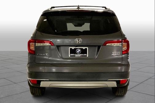 2019 Honda Pilot Touring 8-Passenger