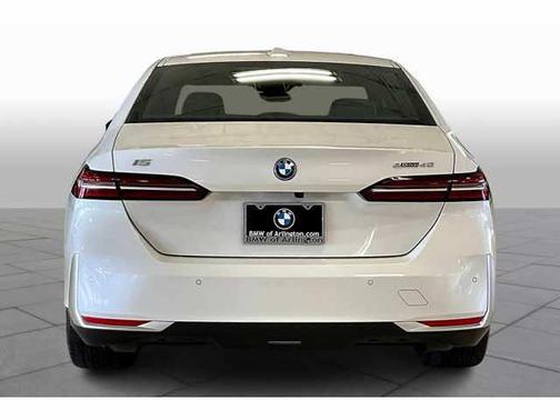 2024 BMW i5 eDrive40