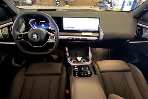 Mineral White Metallic 2026 BMW X3 30 xDrive