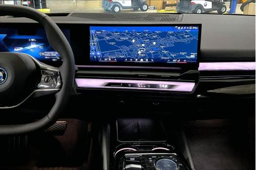 2025 BMW i5 xDrive40