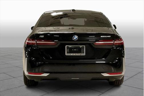 2024 BMW i5 eDrive40