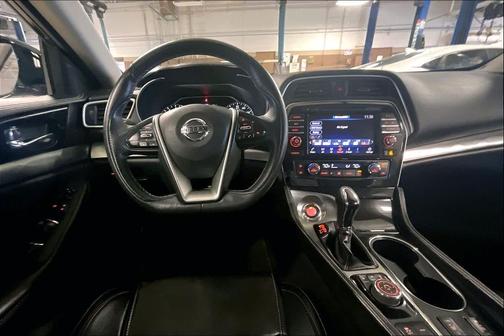 Gun Metallic 2021 Nissan Maxima 3.5 SV