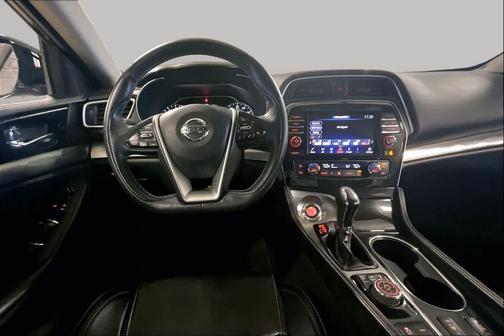 Gun Metallic 2021 Nissan Maxima 3.5 SV