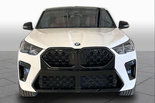 Alpine White 2026 BMW X2 xDrive28i
