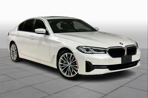2022 BMW 530 i