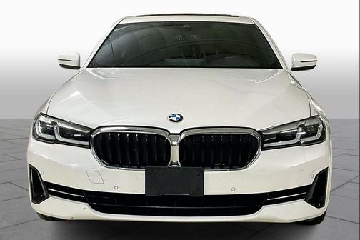 2022 BMW 530 i